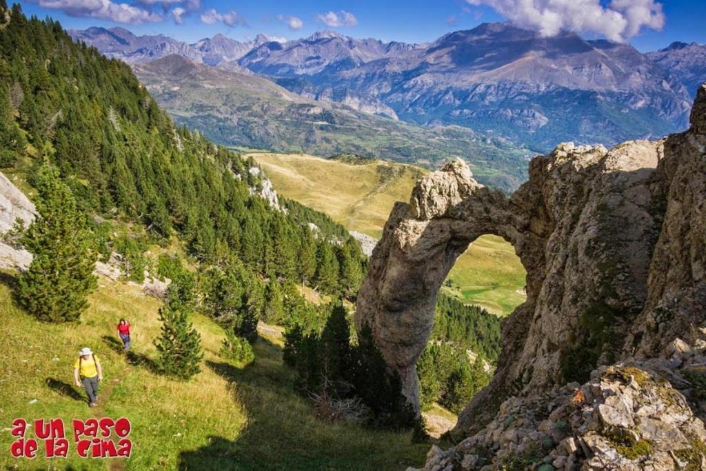 Appartamento Piso Pirineos Jaca Esterno foto